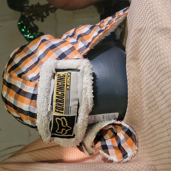 Trapper hat - Picture 2 of 3